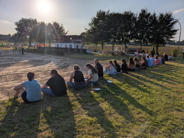 PXL_20250809_172758540.MP